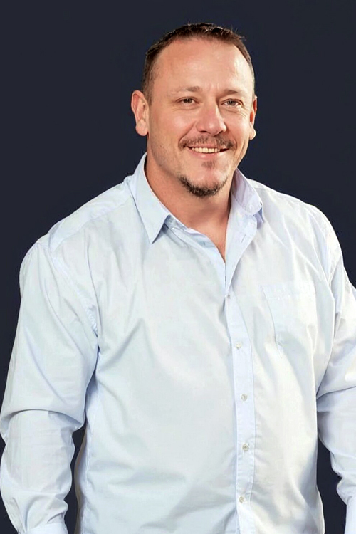 Derich-Bus - Sales-Manager at CreditSmart Derich Bus